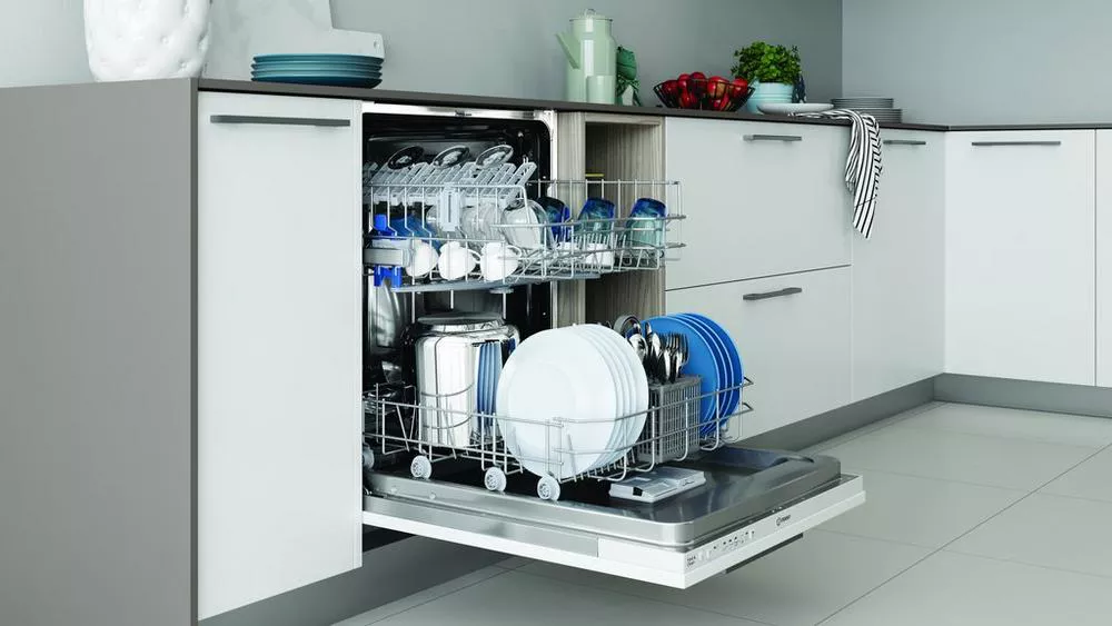 ndesit_DIE2B19UK_Built-In_Dishwasher